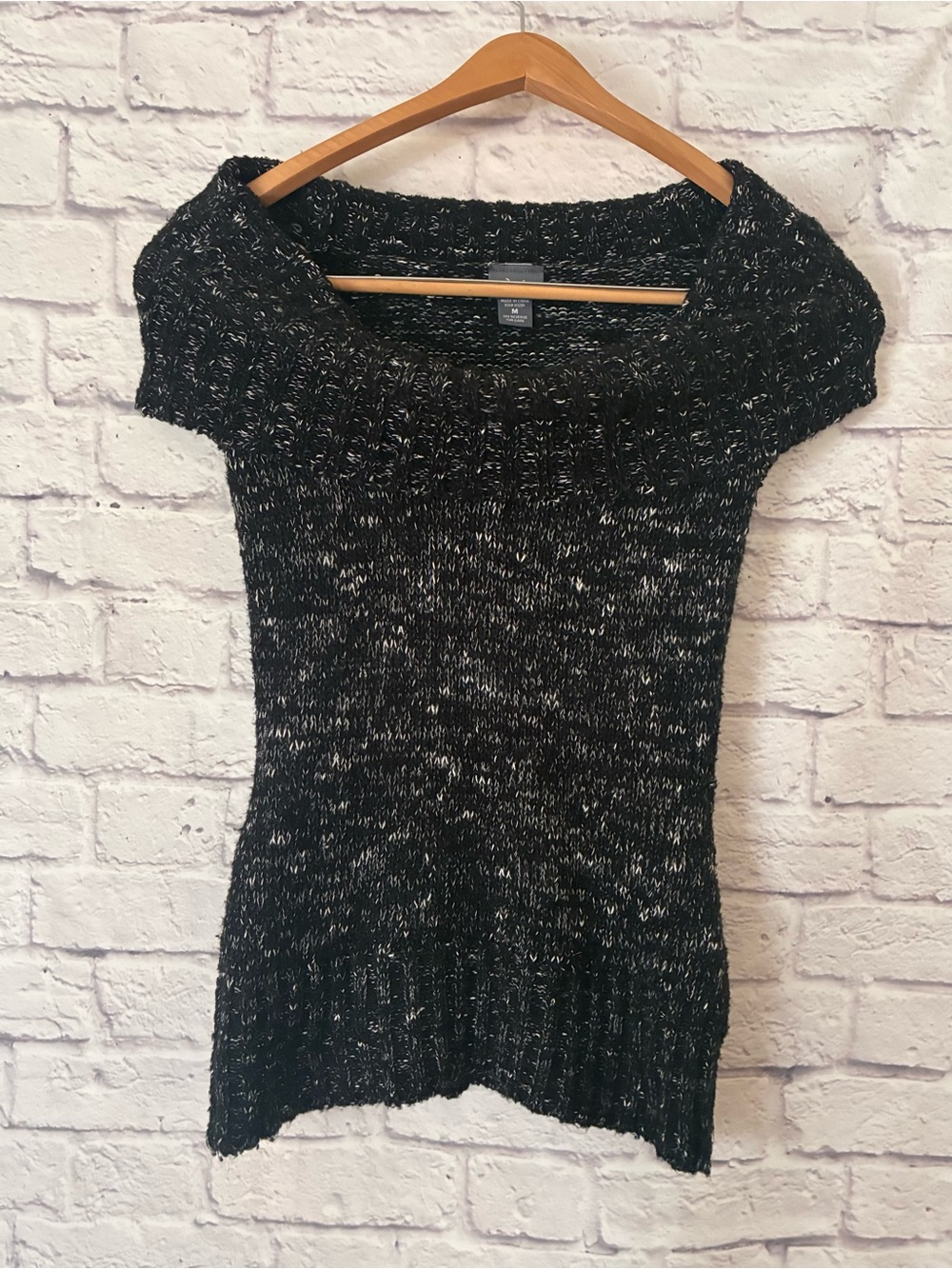 dots 90’s Black Marled Short-Sleeve Knit Sweater - Women's Medium